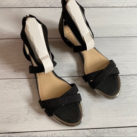 jessica simpson aimlee sandal